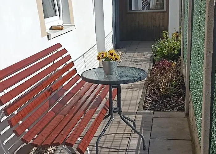 Hana , * Ceska Trebova