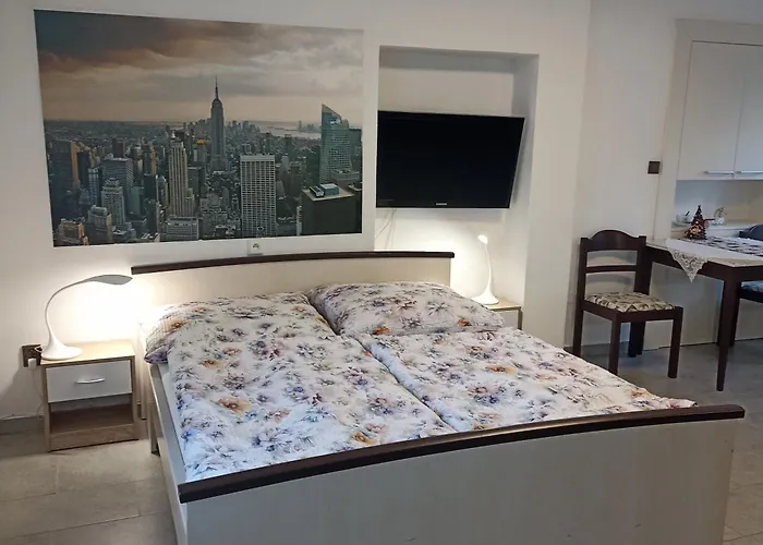 Apartament Hana , *
